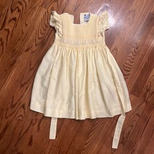 Girls spring dress great for Easter or outdoor outings size 4 girls